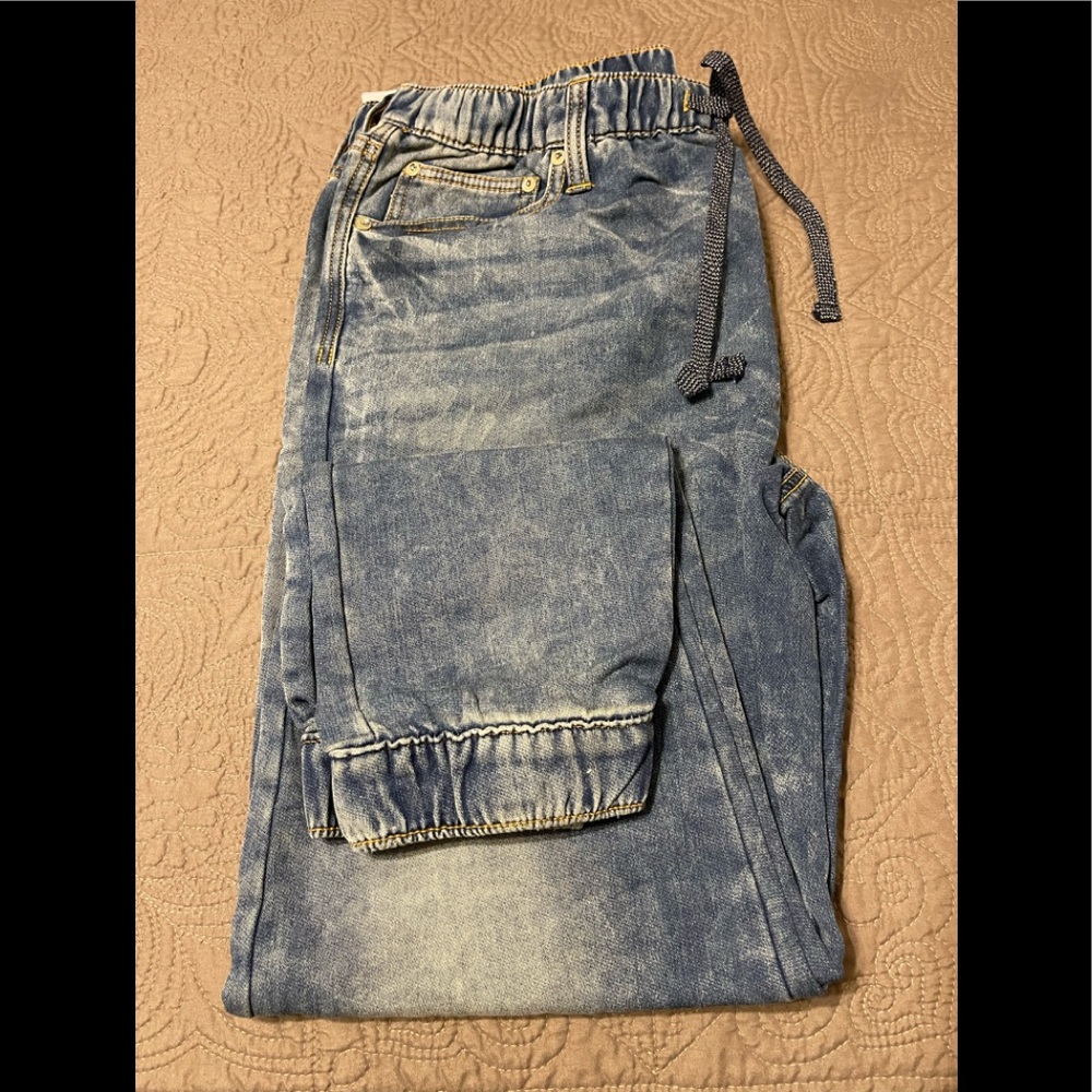 Brand New Mens Arizona Skinny Jogger